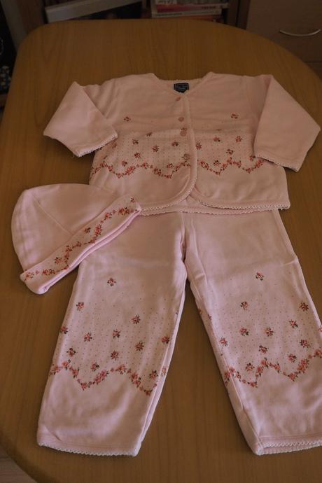 Dievčenská prechodná súprava, 92