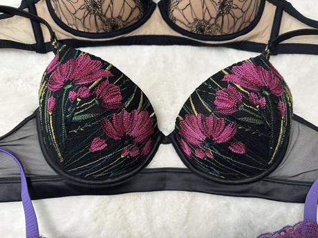 Krásne podprsenky podľa výberu 80b, intimissimi,80b