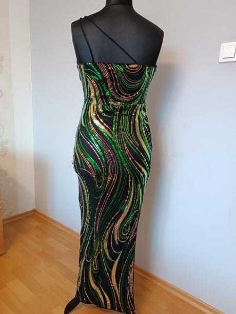 Šaty trblietavé, 40