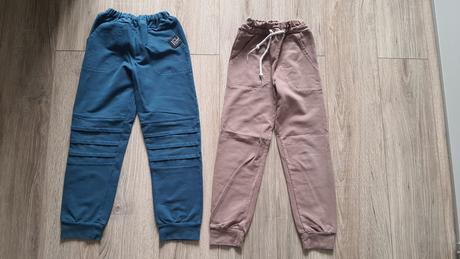 Jakalu tepláky 122, 122