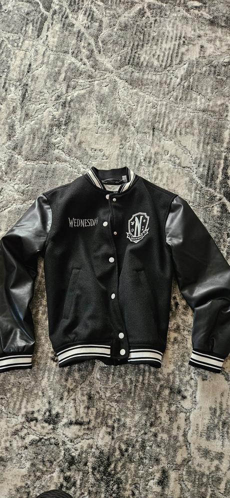 Wendesday bunda, h&m,152