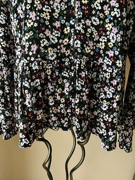 Krasna romanticka blúzka/wv, h&m,50