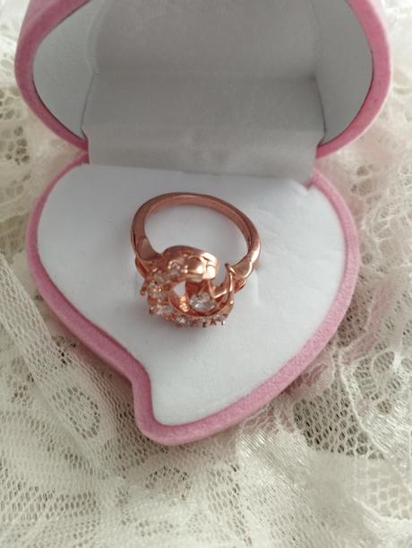 Prstienok pozlateny striebro zasnubny,