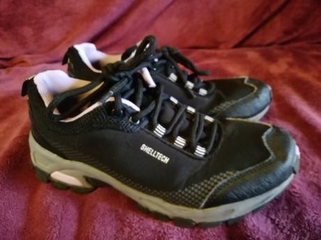 Softhelové topánky, 37