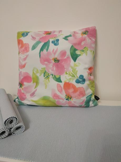 Prestieranie na stol 4 ks svetlomodra, 