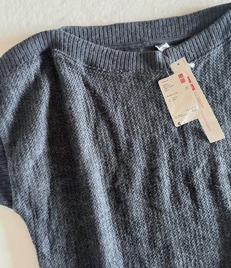 Uniqlo pulover, vesta, šaty vel.s, s