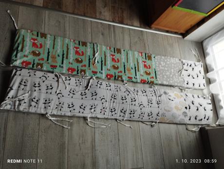 Mantinel na postieľku vlastná výroba, šírka (cm): 30,dĺžka (cm): 180