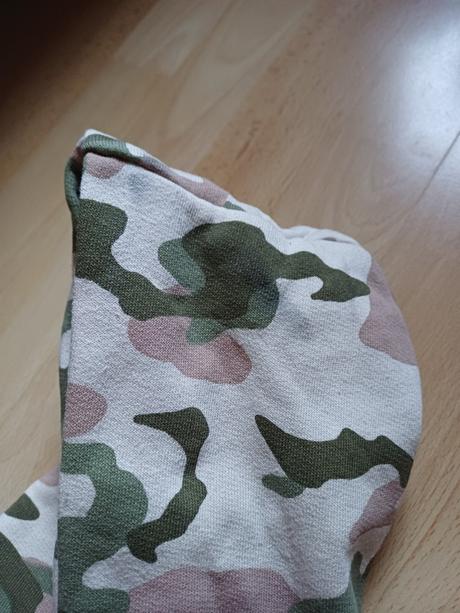 Mikina na dvor, zara,110