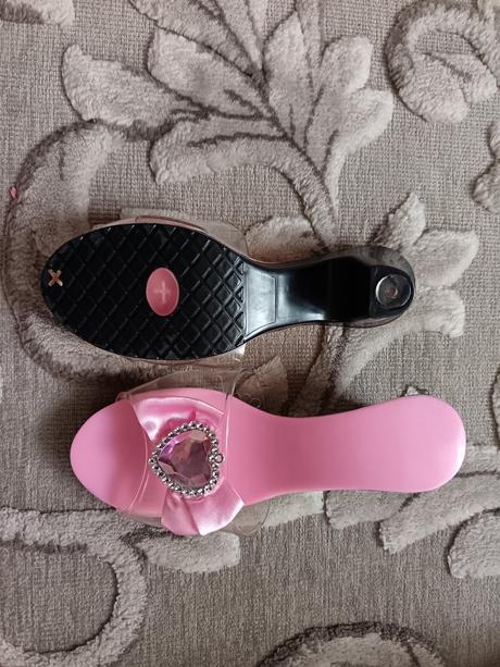 Šľapky pre princezné, 29