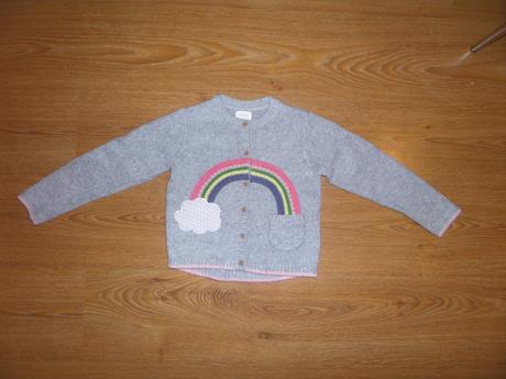Sveter s dúhou, next,104