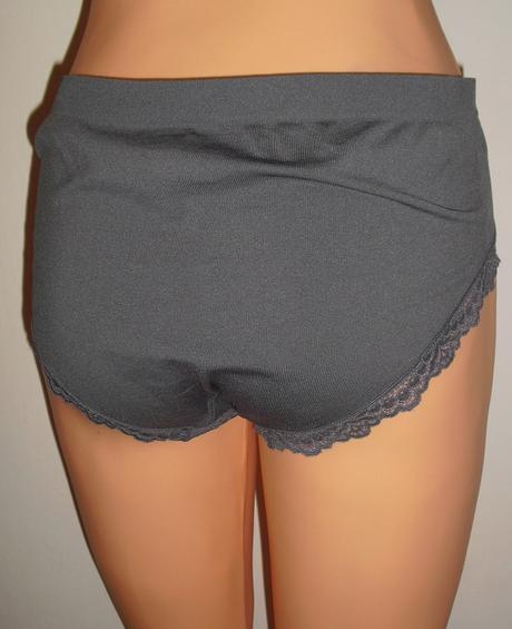 Gina mama nohavicky, gina,l