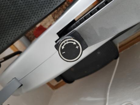 Eliptický trenažér + stacionárny bicykel 2v1,