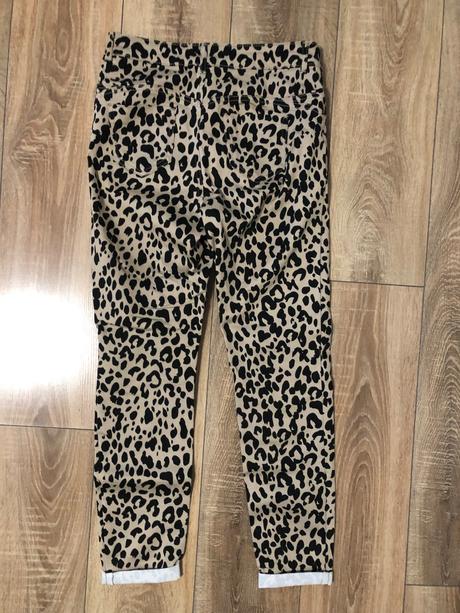 Tigrované rifle, calzedonia,l