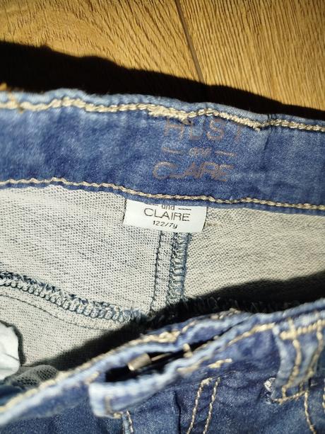 Rifľové kraťasy hust & claire, 122