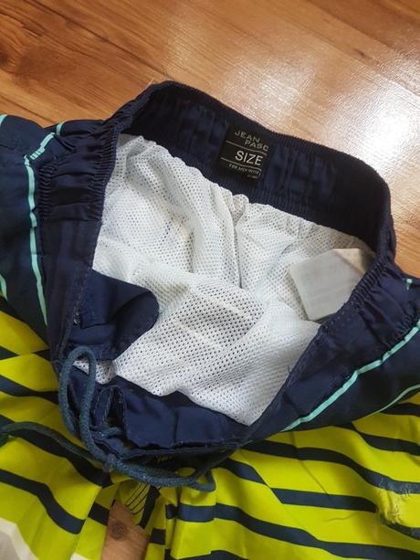 Plavky/kraťasy, 164