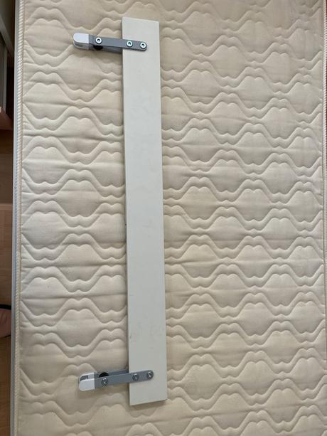 Dievčenská izba - posteľ, komoda, nočný stolík,...,