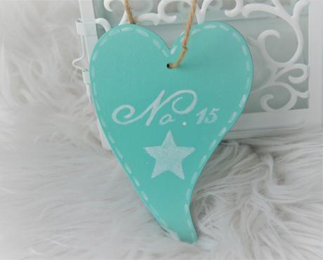 Závesné drevené srdce,