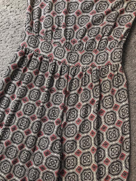 Overál, atmosphere,s