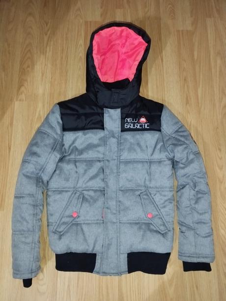 Zimná bunda top stav, 146