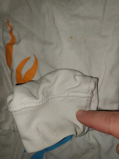 Mikina siryakari, 134