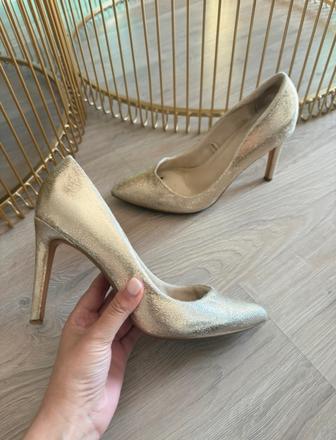 Štýlové zlate lodičky bershka, bershka,39