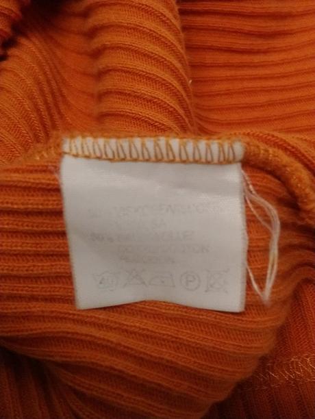 Dámsky oranžový zvislo vrúbkovaný top, l, l