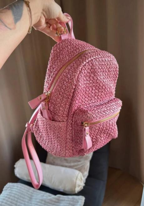 Malý batôžtek deezee, 