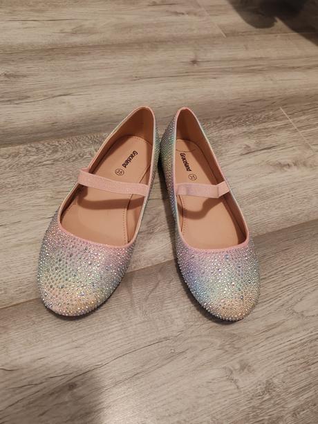 Dievčenské balerinky, graceland,35