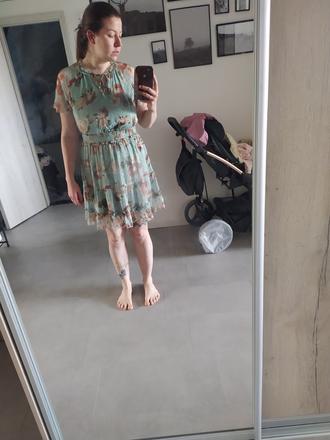 Koktailove šaty vila, 42