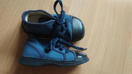 Kvalitné certifikované topánky, dpk,22