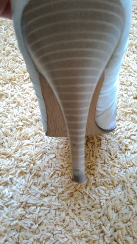 Bielo-sivé lodičky, baťa,40