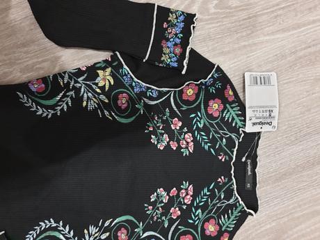 Desigual saty nove, xs