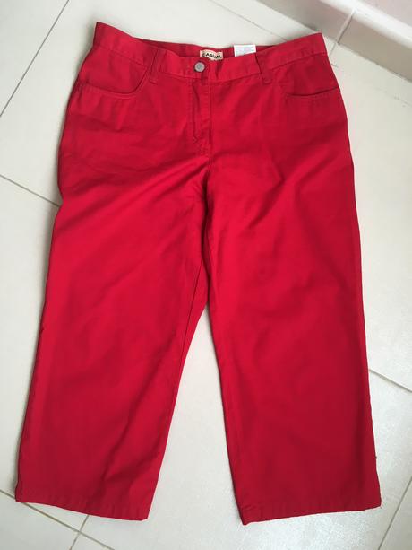 Dámske 3/4 nohavice veľ.38 z červenej ,,rifloviny", bonprix,38
