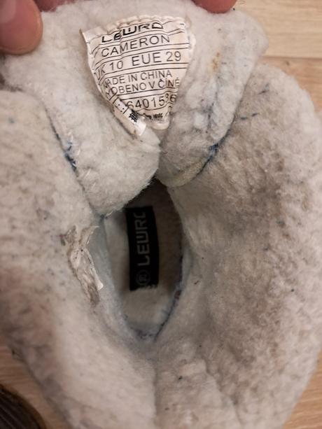 Čižmy pre chlapca, 29