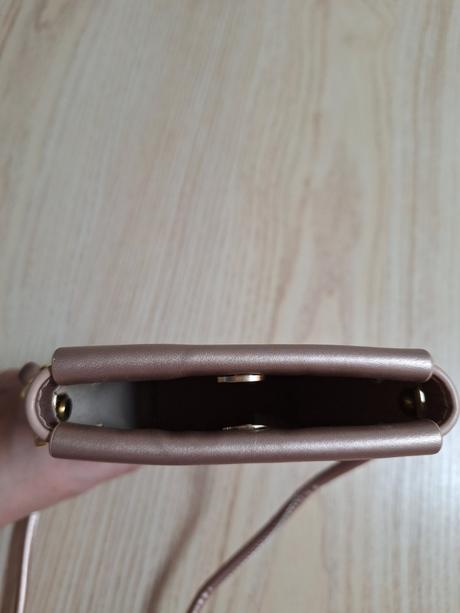 Malá kabelka seidenfelt manufaktur, 