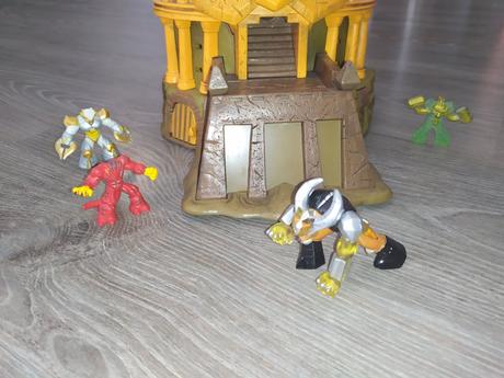 Gormiti playset skala, 