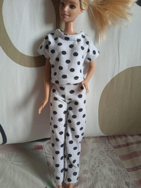 Oblečenie pre babiku typu barbie,