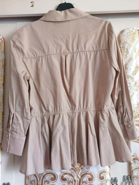 Volániková košeľa, river island,38
