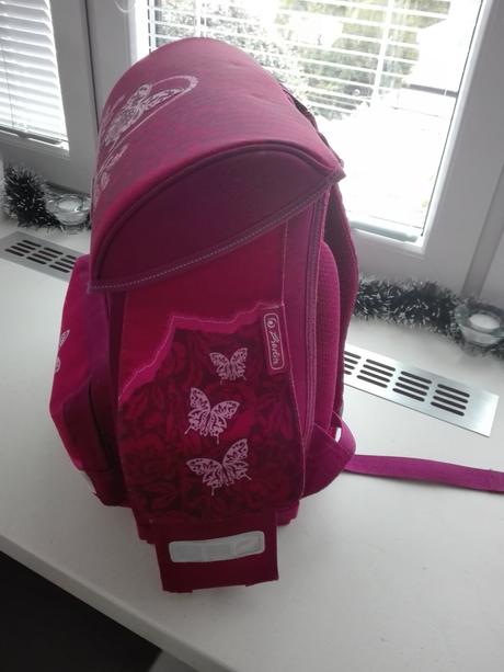 Ergonomicka školska taska, 