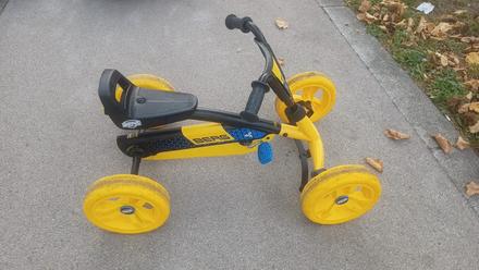 Berg buzzy slapacia kara / slapacie auticko, 