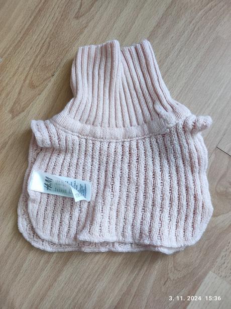 Nákrčník pre dievčatko, 98