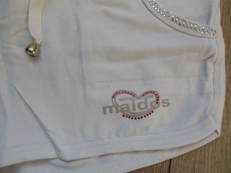 Biele teplakové kraťasy, l