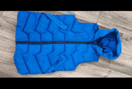Modra vesta, xl