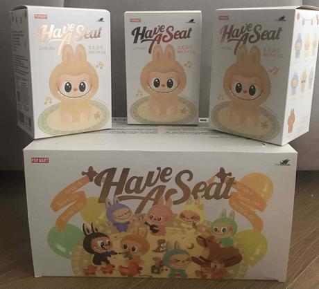 Set labubu have a seat, 