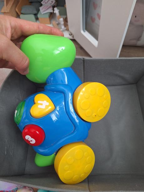 Zvuková korytnačka fisher price,