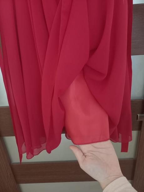 Dievčenské šaty, 146