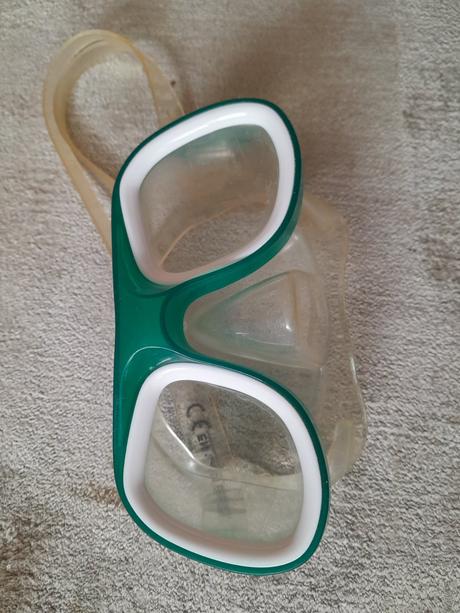 Predam detské okuliare na potápanie, 