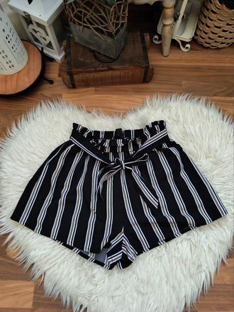Dámske štýlové kraťasy, s