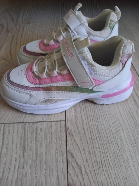 Topánočky, značka sprandi,, sprandi,32