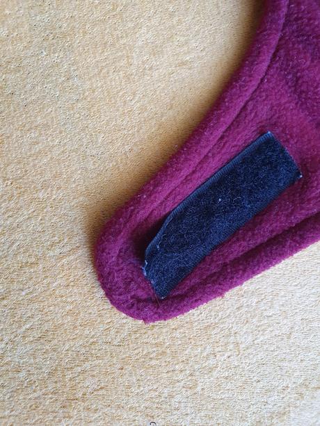 Flísová prechodná čiapka so šiltkou č.48/50, <50